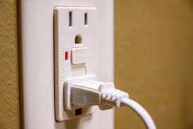 Electrical Outlets: Different Types and How They Work - Energy Savings - electrical plug