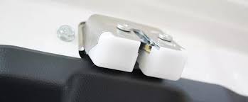 A guide to rotary latches | Essentra Components US - rotary latch