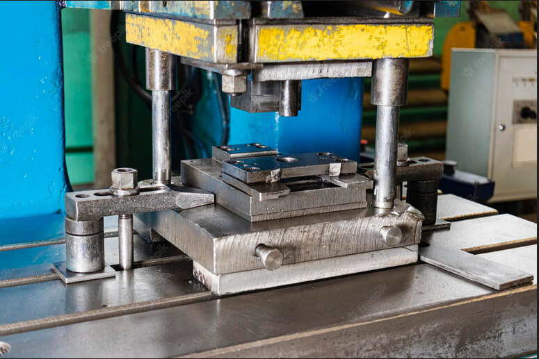Illustrative example of hydraulic press from Google Search