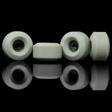 OrganicFingerboards - urethane wheels