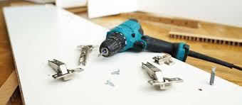 A Guide To Types of Hinges & Their Uses - Screwfix - door hinge types
