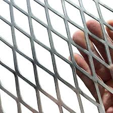 Diamond shape Expanded wire mesh Speciﬁcation - diamond mesh