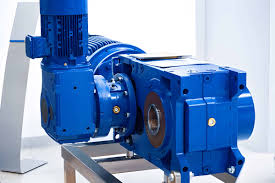 What Is a Helical Gear - tanhon.com - helical gearbox