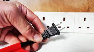 How to use plugs from United Kingdom in United States of America - WhatPlug - us electrical plug