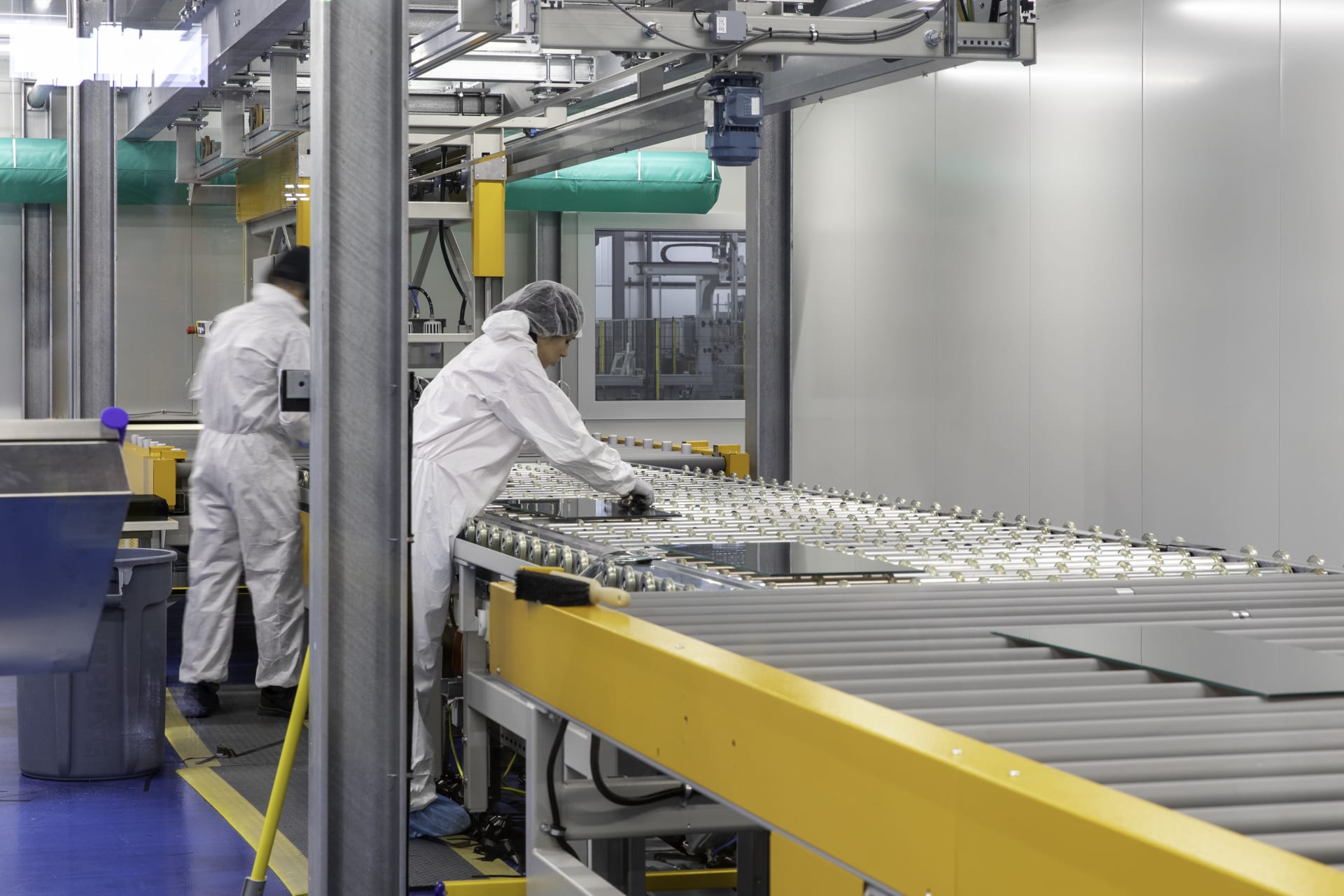 Illustrative example of glass manufacturer near me from Google Search
