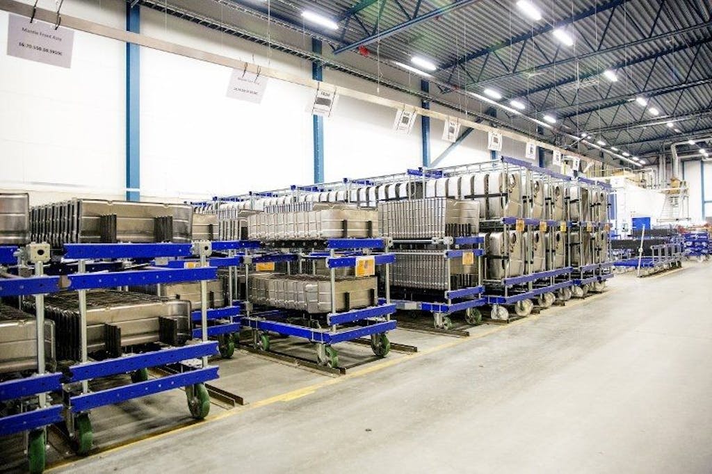Illustrative example of material handling equipment manufacturers from Google Search