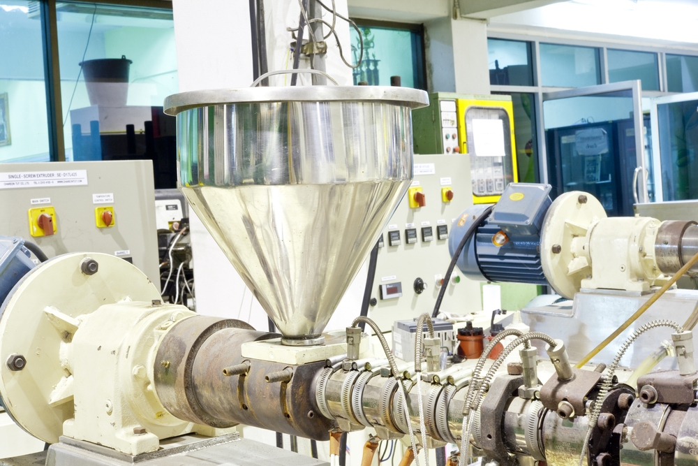 Illustrative example of plastic extruder manufacturers from Google Search